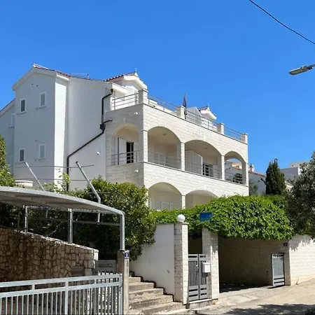 Διαμέρισμα Marta