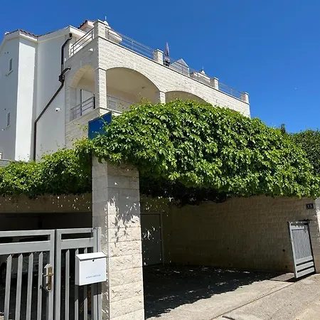 Apartment Marta Trogir